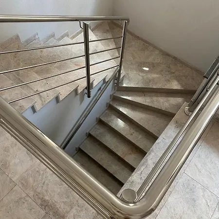 New Modern In The Center Apartment